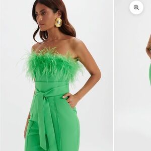 WORN ONCE  LAVISH ALICE GREEN JUMPSUIT US 0
